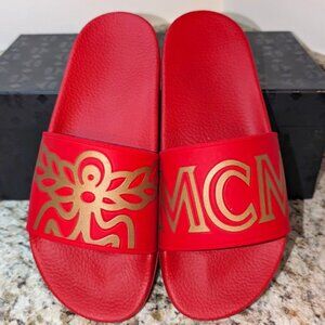 MCM Men’s Large Logo Slides Ruby Red Gold Size 42 EU / 9 US With Box & Dust Bag